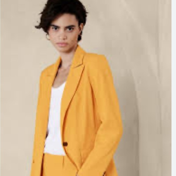 BANANA REPUBLIC SCULPTED SUIT BLAZER & PANT GOLD/YELLOW SIZE 4P - Picture 1 of 14